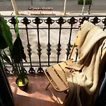 Rambla Poblenou 12 *
